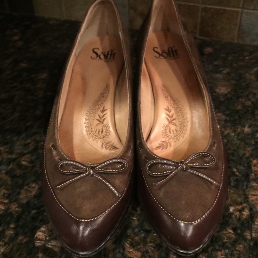 Sofft Comfort Pumps With Bow-Suede and Leather-8.5